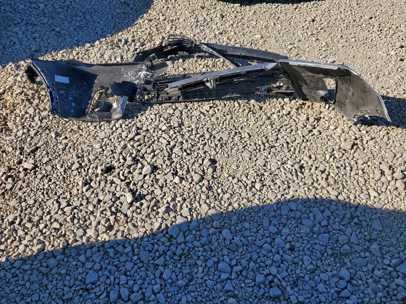 Photo 13 from auction – 2018 TOYOTA HIGHLANDER with VIN 5TDJZRFH5JS547954