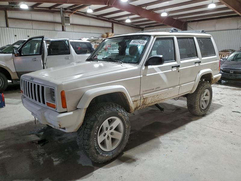 JEEP CHEROKEE C 2000 with VIN 1J4FF58S7YL124444 - Photo from auction
