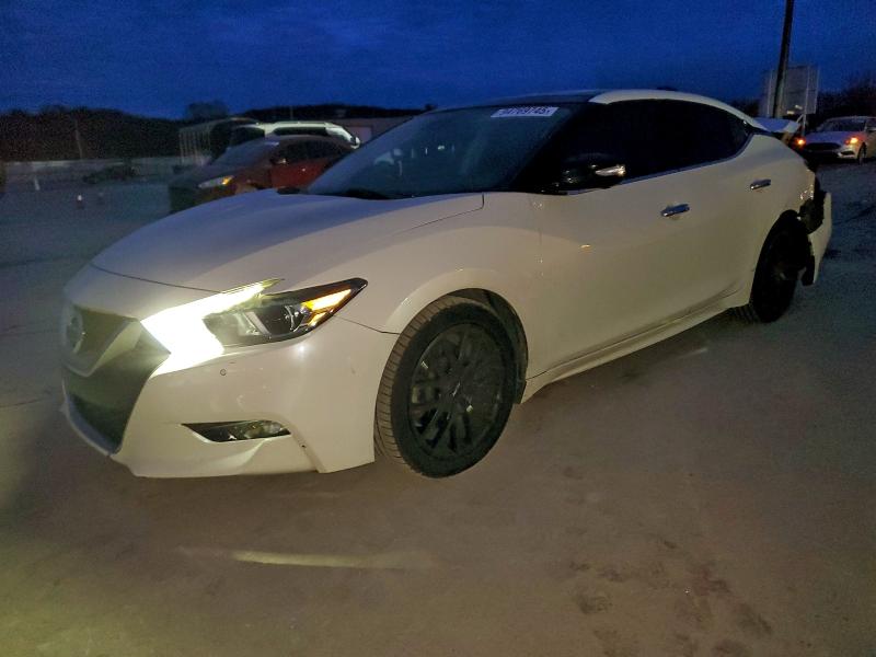NISSAN MAXIMA 3.5 2017 مع رقم تعريف المركبة 1N4AA6AP2HC435683 - صورة من المزاد
