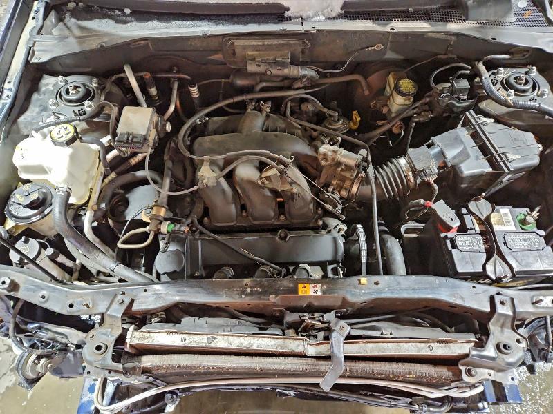 Photo 12 from auction – 2004 FORD ESCAPE XLT with VIN 1FMYU93144DA03235
