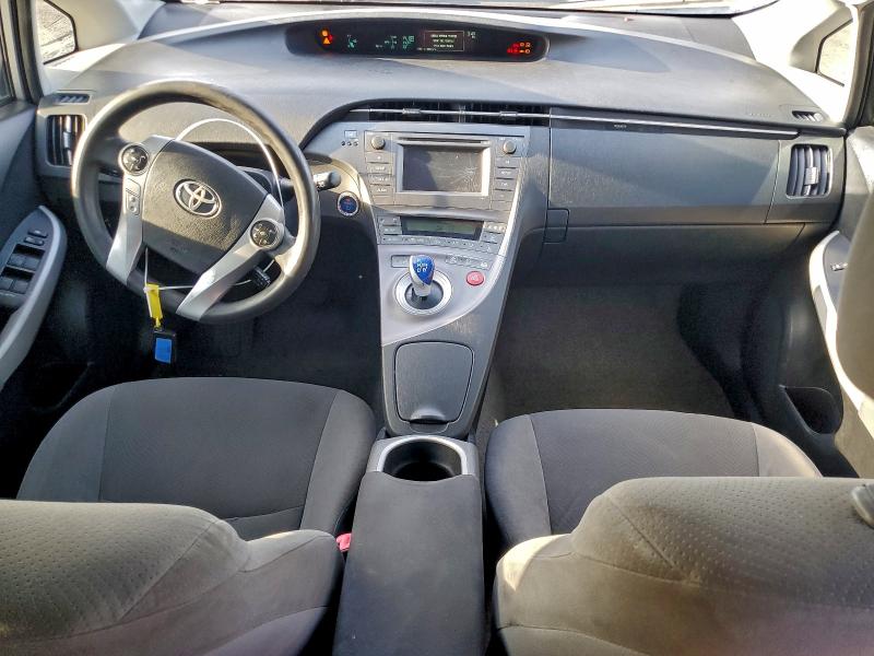 Photo 8 from auction – 2012 TOYOTA PRIUS with VIN JTDKN3DU9C5422882