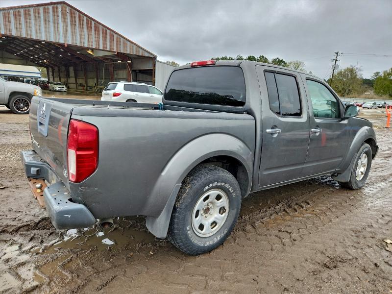 Photo 3 from auction – 2006 NISSAN FRONTIER C with VIN 1N6AD07U76C464912