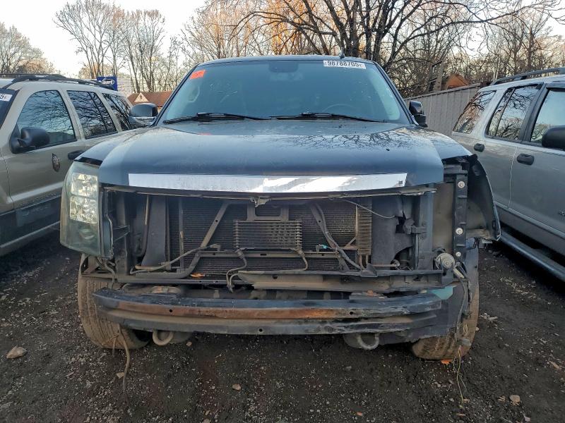 Photo 5 from auction – 2007 CADILLAC ESCALADE L with VIN 1GYFK63857R396466