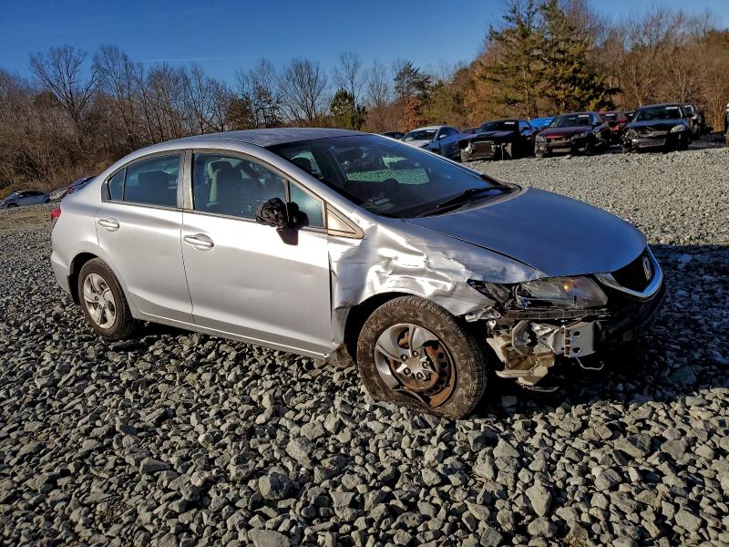 Photo 4 from auction – 2013 HONDA CIVIC LX with VIN 2HGFB2F52DH570278