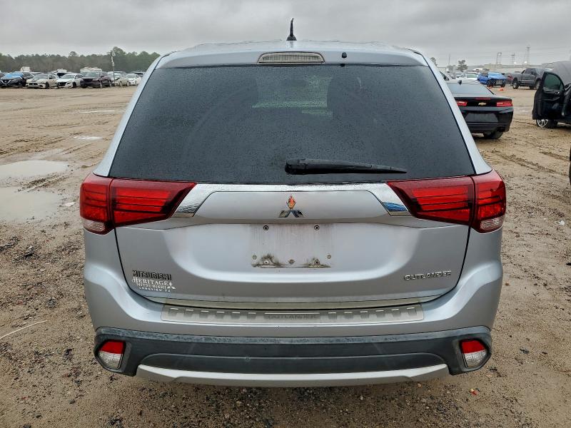 Photo 6 from auction – 2016 MITSUBISHI OUTLANDER with VIN JA4AD2A36GZ000260