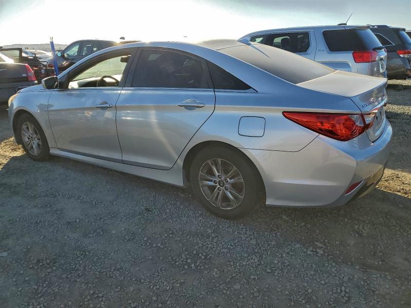 Photo 2 from auction – 2014 HYUNDAI SONATA GLS with VIN 5NPEB4AC9EH854477