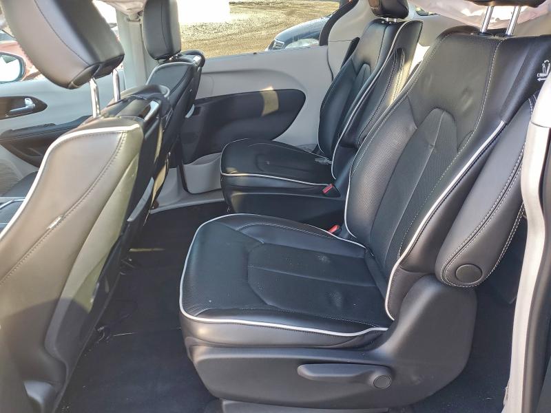 Photo 11 from auction – 2023 CHRYSLER PACIFICA H with VIN 2C4RC1S71PR543811
