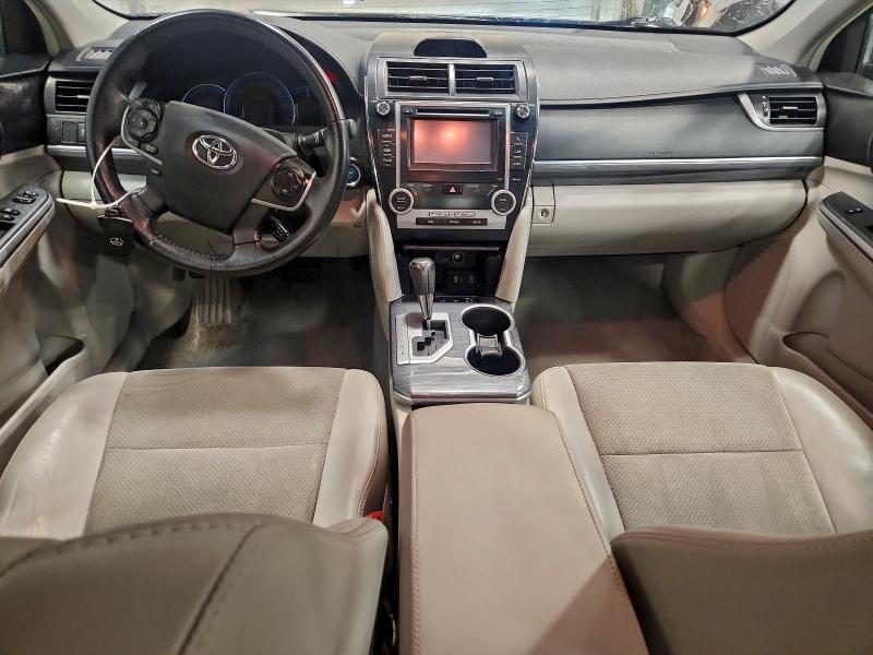 Photo 8 from auction – 2012 TOYOTA CAMRY HYBR with VIN 4T1BD1FK7CU022601