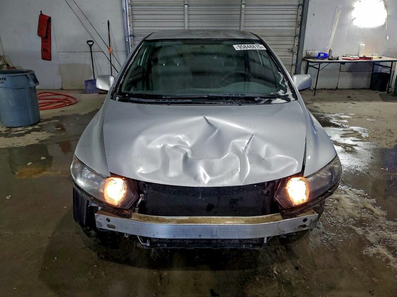 Photo 5 from auction – 2010 HONDA CIVIC with VIN 2HGFG1B66AH537306