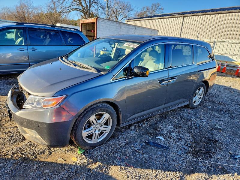 HONDA ODYSSEY TO 2011 with VIN 5FNRL5H95BB061864 - Photo from auction