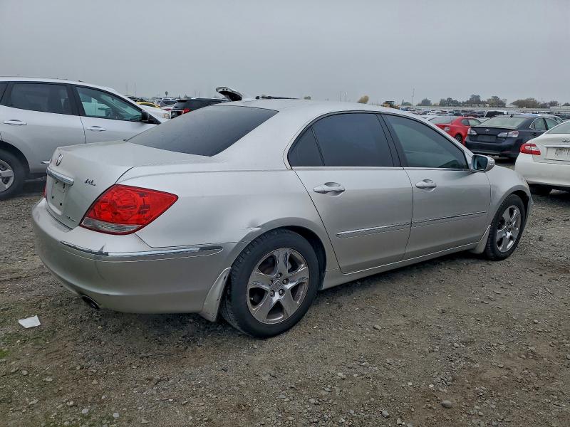 Photo 3 from auction – 2006 ACURA RL with VIN JH4KB16536C008580