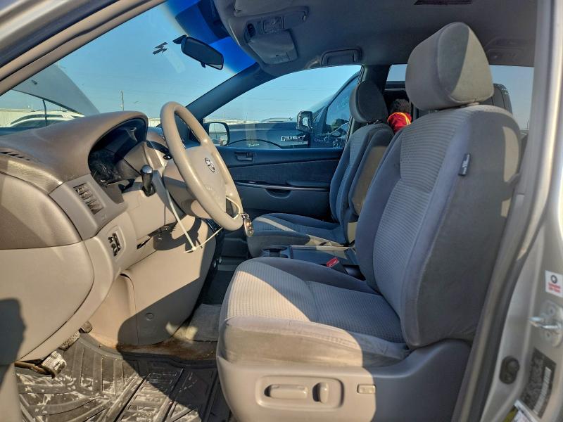 Photo 7 from auction – 2006 TOYOTA SIENNA CE with VIN 5TDZA23C66S430756