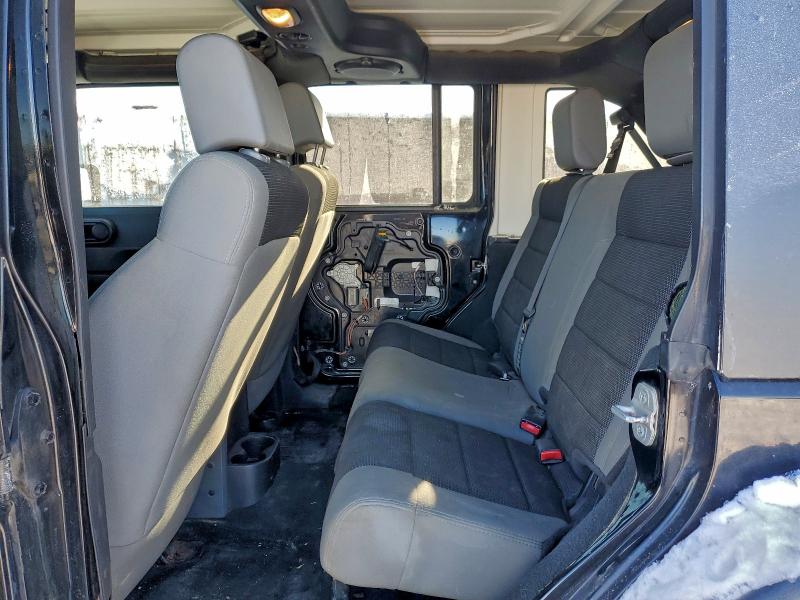 Photo 10 from auction – 2007 JEEP WRANGLER X with VIN 1J4GA39137L201161