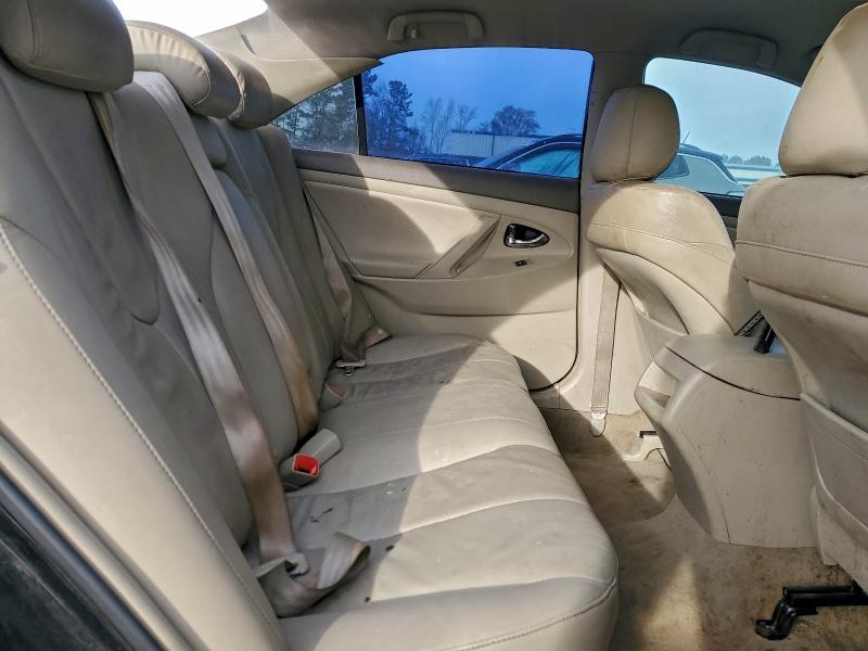 Zdjęcie 10 z aukcji – 2011 TOYOTA CAMRY z VIN 4T1BF3EK9BU706958