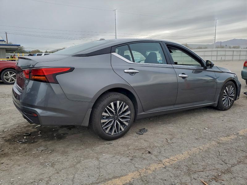 Photo 3 from auction – 2024 NISSAN ALTIMA SV with VIN 1N4BL4DV4RN304967