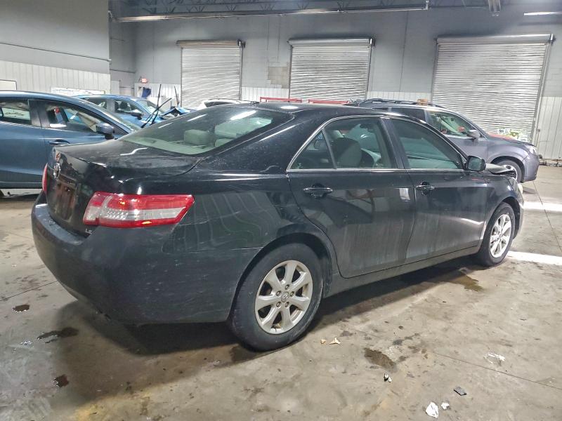 Photo 3 from auction – 2011 TOYOTA CAMRY BASE with VIN 4T1BF3EK1BU192832