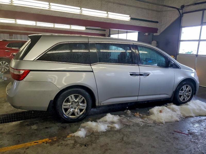 Photo 3 from auction – 2012 HONDA ODYSSEY LX with VIN 5FNRL5H20CB127760