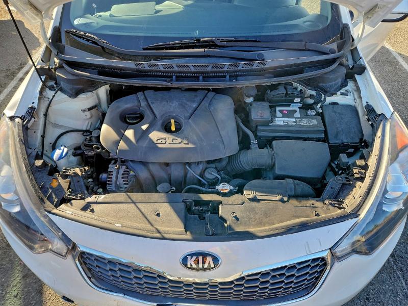 Photo 11 from auction – 2016 KIA FORTE EX with VIN KNAFX4A89G5581428