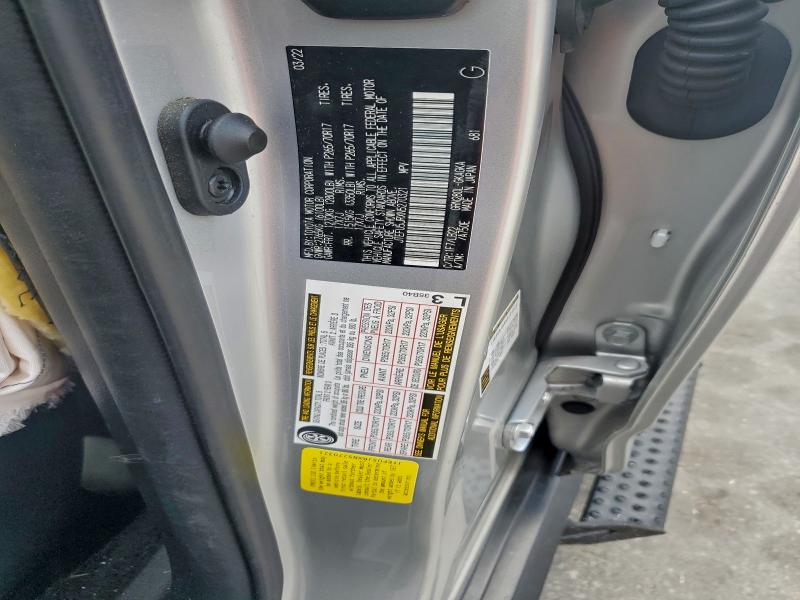 Photo 14 from auction – 2022 TOYOTA 4RUNNER SR with VIN JTEFU5JRXN5270321