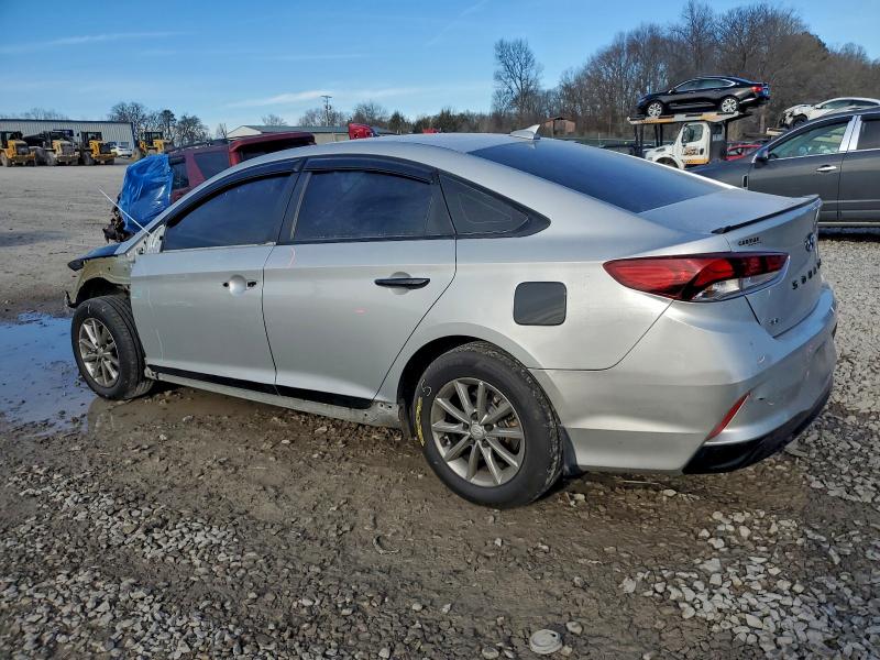 Photo 2 from auction – 2018 HYUNDAI SONATA SE with VIN 5NPE24AF0JH694624