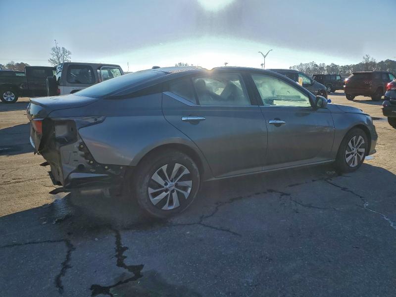 Photo 3 from auction – 2020 NISSAN ALTIMA S with VIN 1N4BL4BV9LC248403