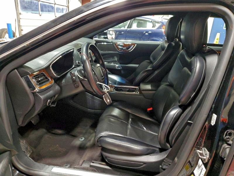 Photo 7 from auction – 2017 LINCOLN CONTINENTA with VIN 1LN6L9HK6H5612290