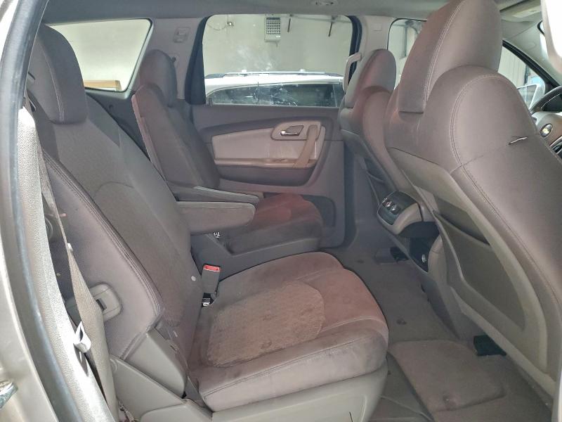 Photo 11 from auction – 2010 CHEVROLET TRAVERSE L with VIN 1GNLVFED5AS132259