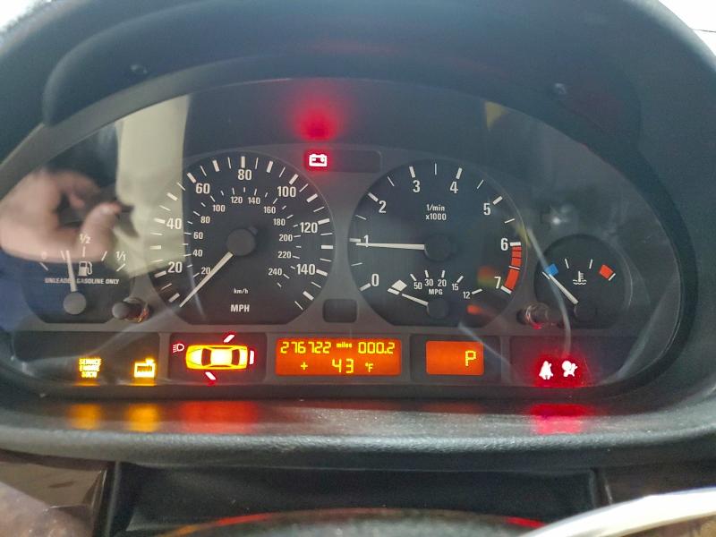Photo 9 from auction – 2002 BMW 325 XIT with VIN WBAEP33472PF00247