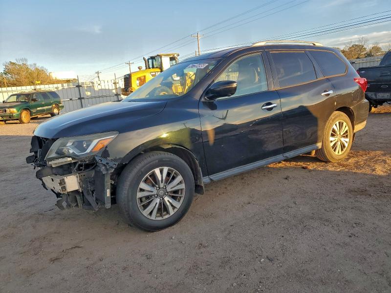 NISSAN PATHFINDER 2017 with VIN 5N1DR2MN4HC659844 - Photo from auction