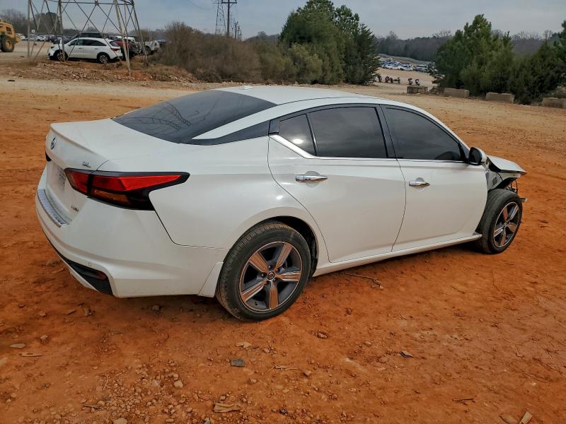 Photo 3 from auction – 2019 NISSAN ALTIMA SL with VIN 1N4BL4EW8KC190108
