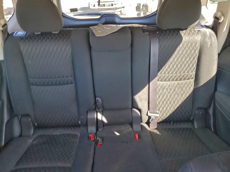 Photo 10 from auction – 2018 NISSAN ROGUE with VIN KNMAT2MT2JP501721