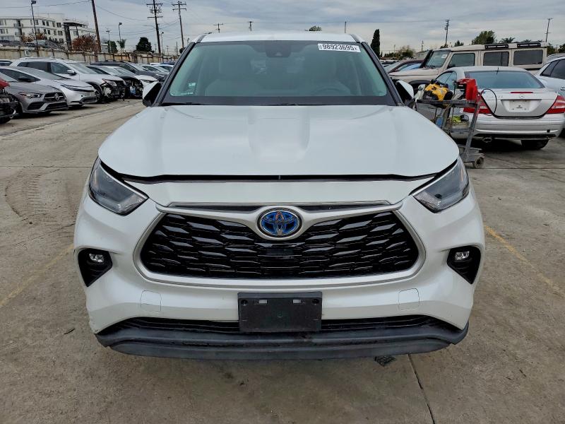 Photo 5 from auction – 2022 TOYOTA HIGHLANDER with VIN 5TDZARAH7NS516020