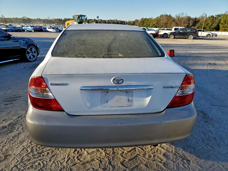 Photo 6 from auction – 2003 TOYOTA CAMRY LE with VIN 4T1BE30K93U160447