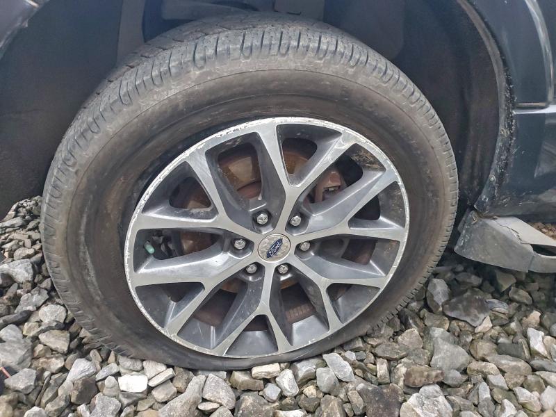 Photo 13 from auction – 2016 FORD EXPEDITION with VIN 1FMJU1HT1GEF14266