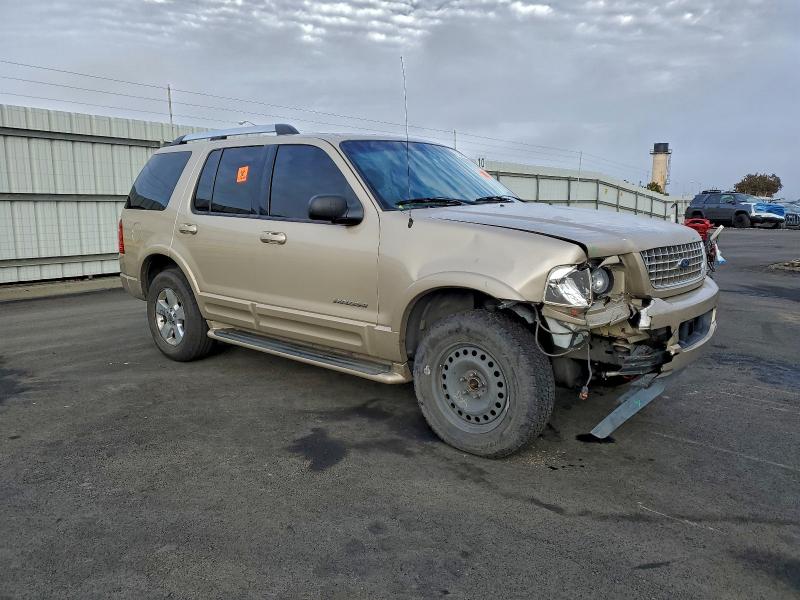Photo 4 from auction – 2005 FORD EXPLORER L with VIN 1FMDU75W45ZA05311