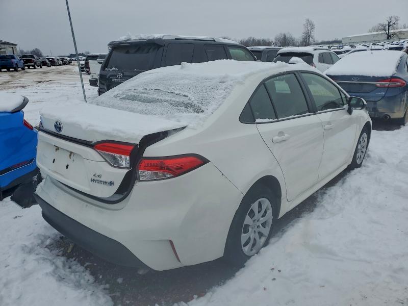 Photo 3 from auction – 2023 TOYOTA COROLLA LE with VIN JTDBCMFE9PJ008774