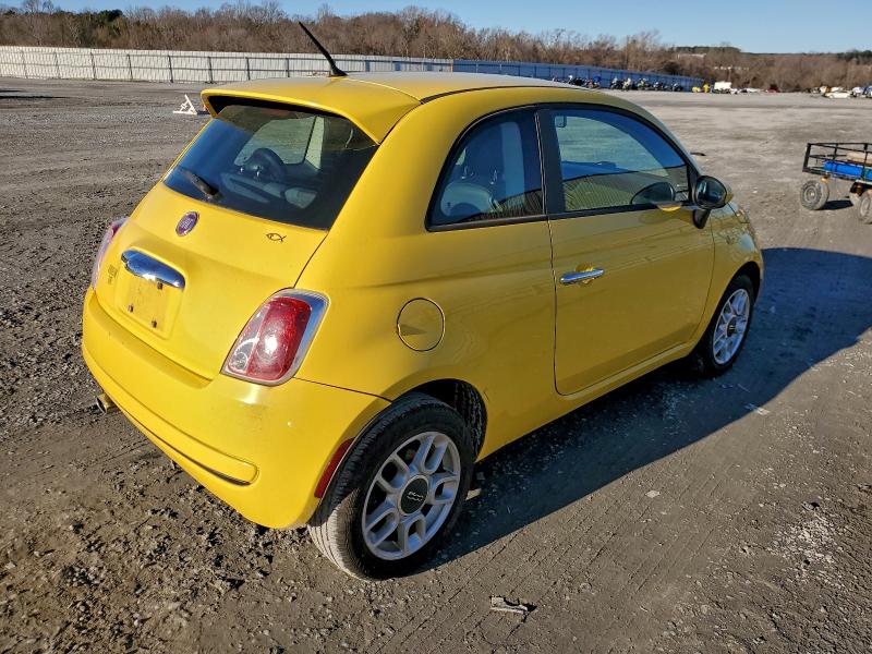 Фото 3 с аукциона – 2013 FIAT 500 POP с VIN 3C3CFFAR3DT598481