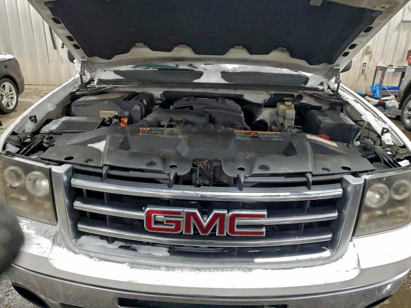 Photo 11 from auction – 2012 GMC SIERRA K15 with VIN 3GTU2YEJXCG241463