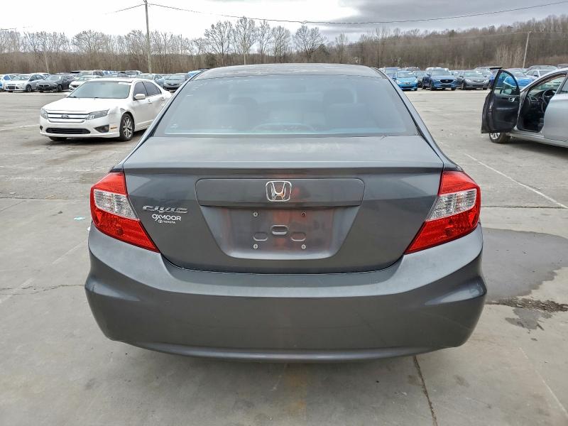 Photo 6 from auction – 2012 HONDA CIVIC LX with VIN 19XFB2F53CE049692