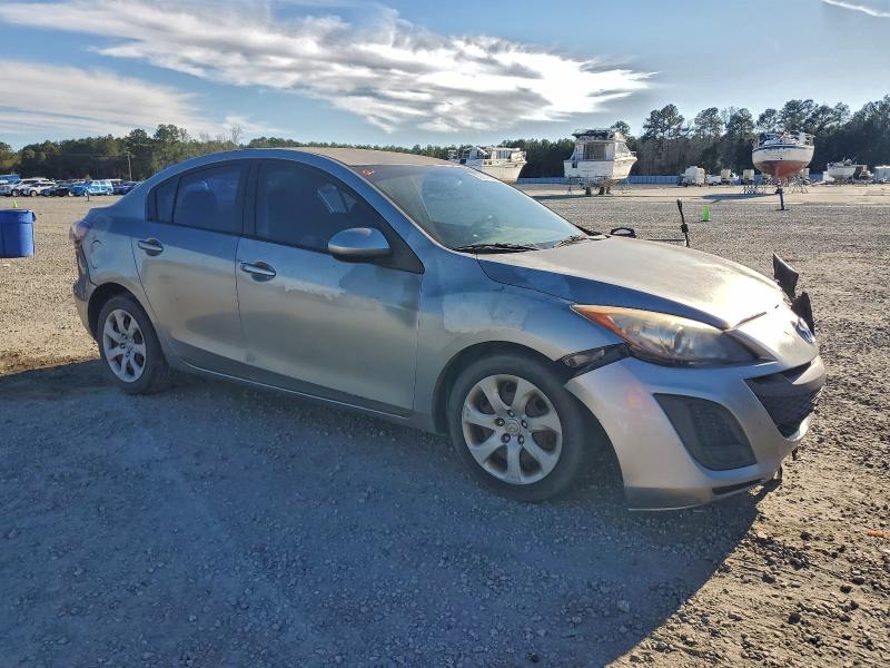 Photo 4 from auction – 2011 MAZDA 3 I with VIN JM1BL1UF9B1413195