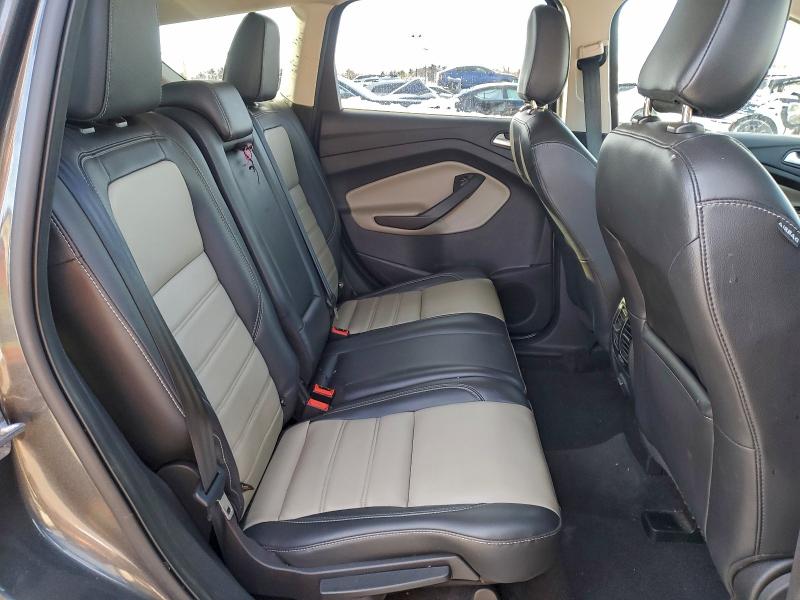 Photo 11 from auction – 2019 FORD ESCAPE SEL with VIN 1FMCU0HD7KUB23875