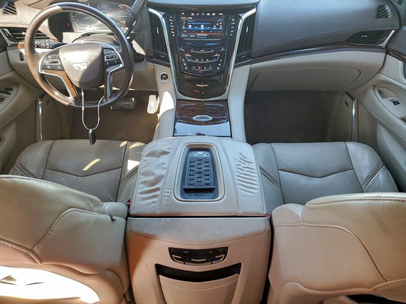 Photo 8 from auction – 2017 CADILLAC ESCALADE with VIN 1GYS3AKJ7HR210768