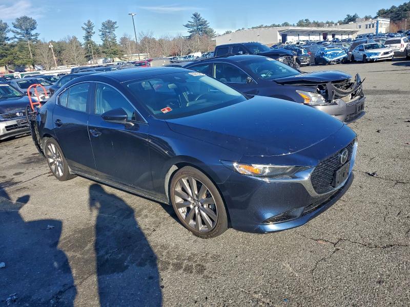 Photo 4 from auction – 2021 MAZDA 3 PREFERRE with VIN 3MZBPBCL9MM251394