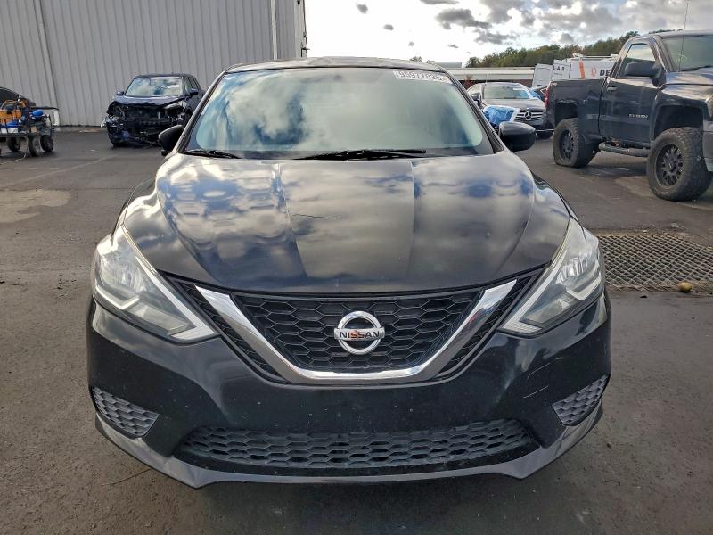 Photo 5 from auction – 2016 NISSAN SENTRA S with VIN 3N1AB7AP1GY230569
