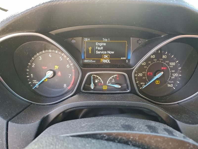 Photo 9 from auction – 2016 FORD FOCUS SE with VIN 1FADP3K28GL399624