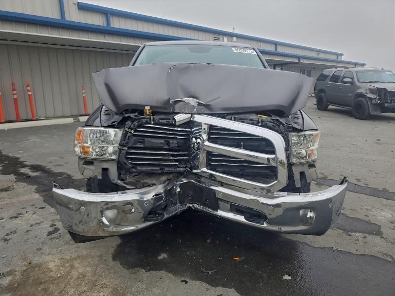 Zdjęcie 5 z aukcji – 2015 RAM 1500 SLT z VIN 1C6RR7LT9FS544240