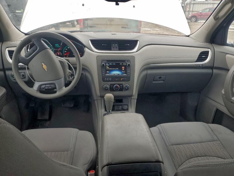 Photo 8 from auction – 2017 CHEVROLET TRAVERSE L with VIN 1GNKRFED0HJ322860