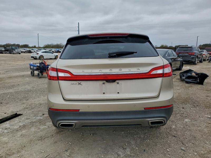 Photo 6 from auction – 2017 LINCOLN MKX RESERV with VIN 2LMPJ6LR5HBL15170