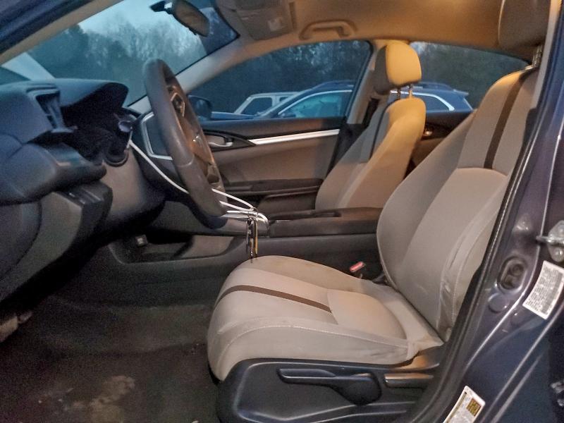 Photo 7 from auction – 2017 HONDA CIVIC LX with VIN 19XFC2F58HE052124