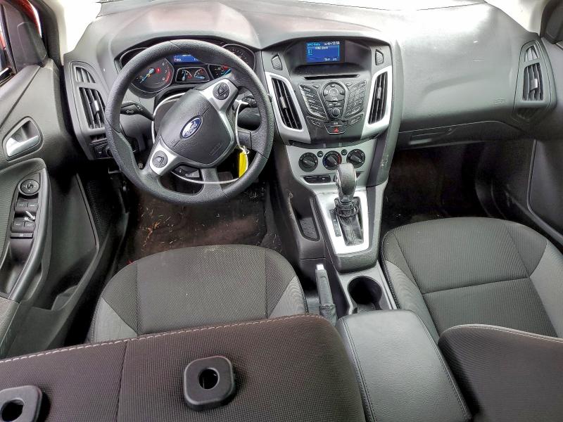 Photo 8 from auction – 2014 FORD FOCUS SE with VIN 1FADP3K23EL143517